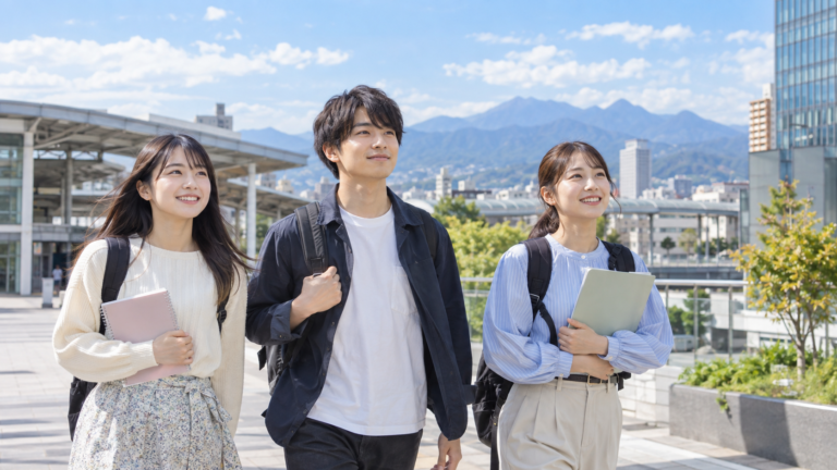 群馬で声優養成所への通学を考える日本人の若者3人